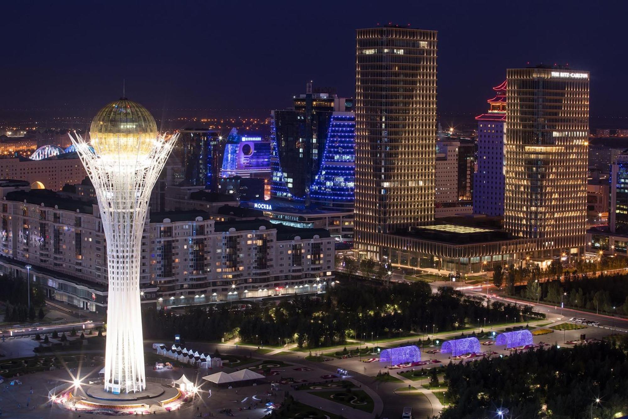 The Ritz-Carlton, Astana Hotel Exterior foto