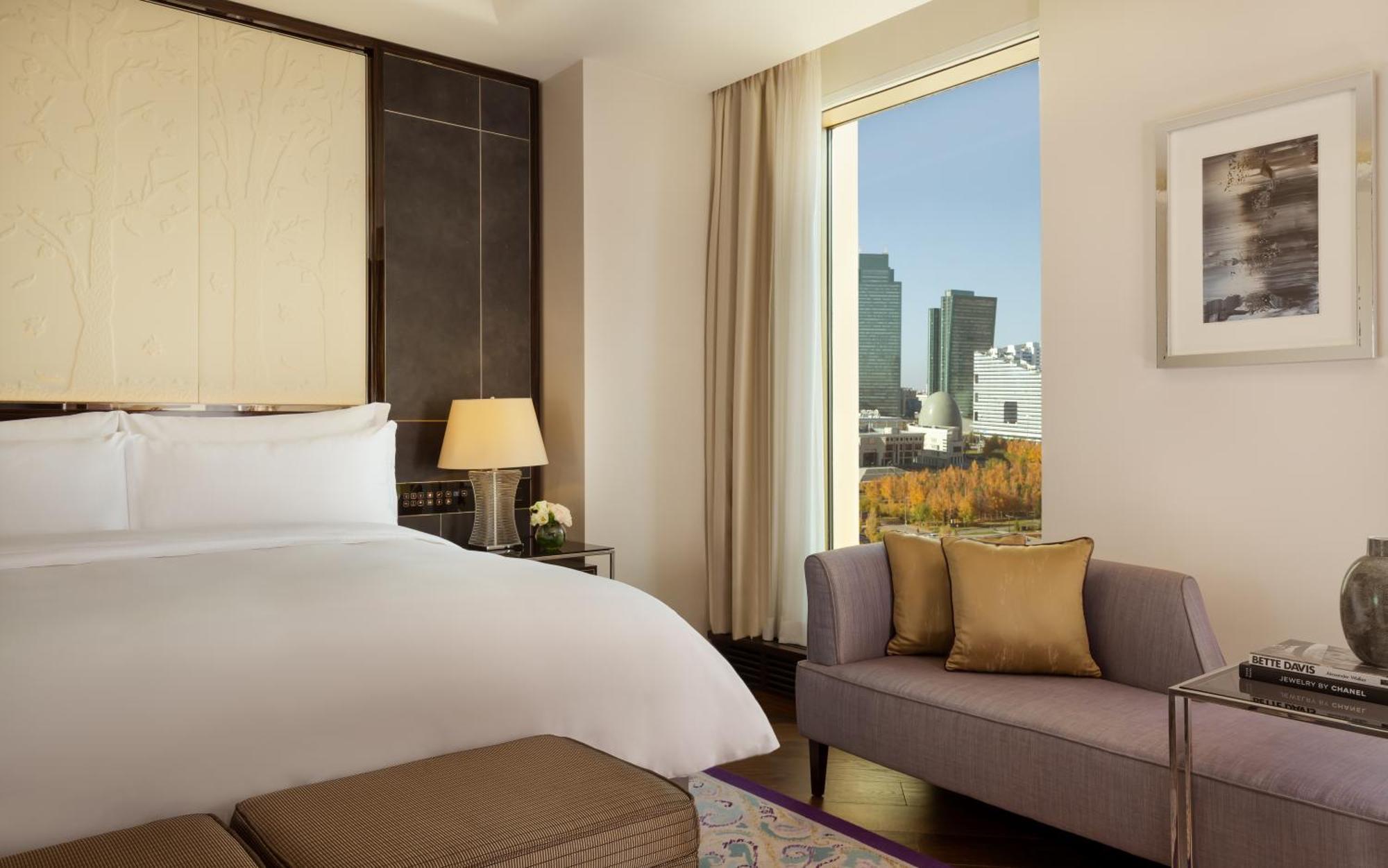 The Ritz-Carlton, Astana Hotel Exterior foto